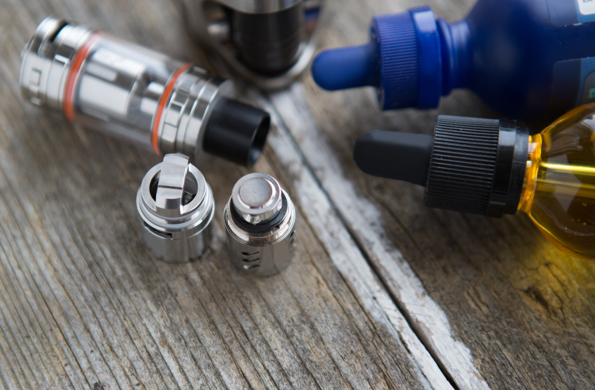 รวมเทคนิค ยืดอายุคอยล์บุหรี่ไฟฟ้า ตั้งแต่การ Priming คอยล์ใหม่ วิธีเลือกน้ำยาให้เหมาะกับค่าโอห์ม และช่วยให้คุณประหยัดเงินได้รสชาติที่ชัดเจน